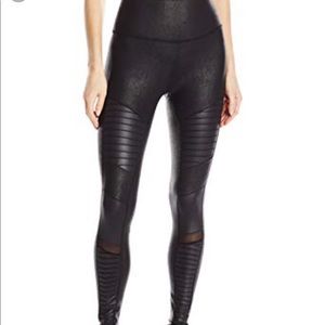 Alo Moto legging